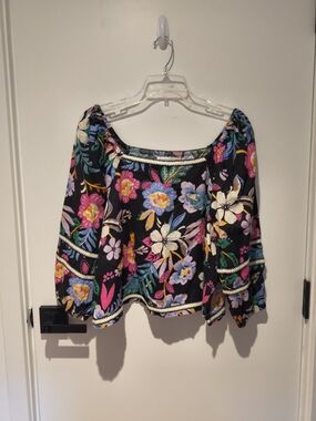 C&C California Linen Floral Top